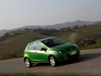 Mazda 2 2007 photo