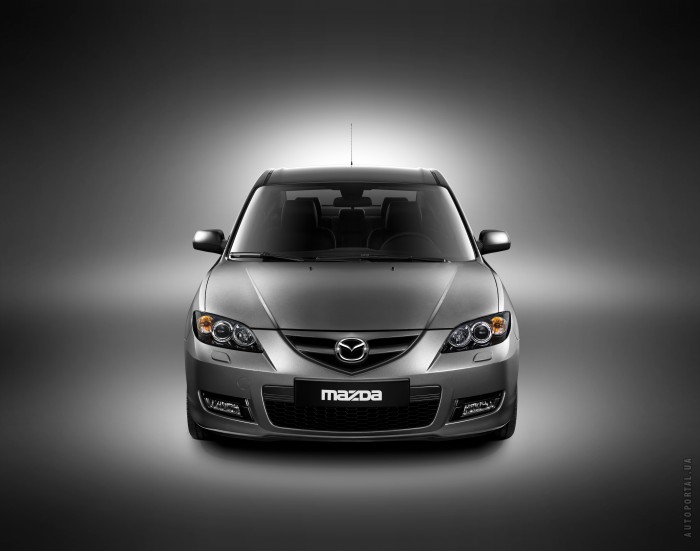 Mazda 3 2003 – фотография 1